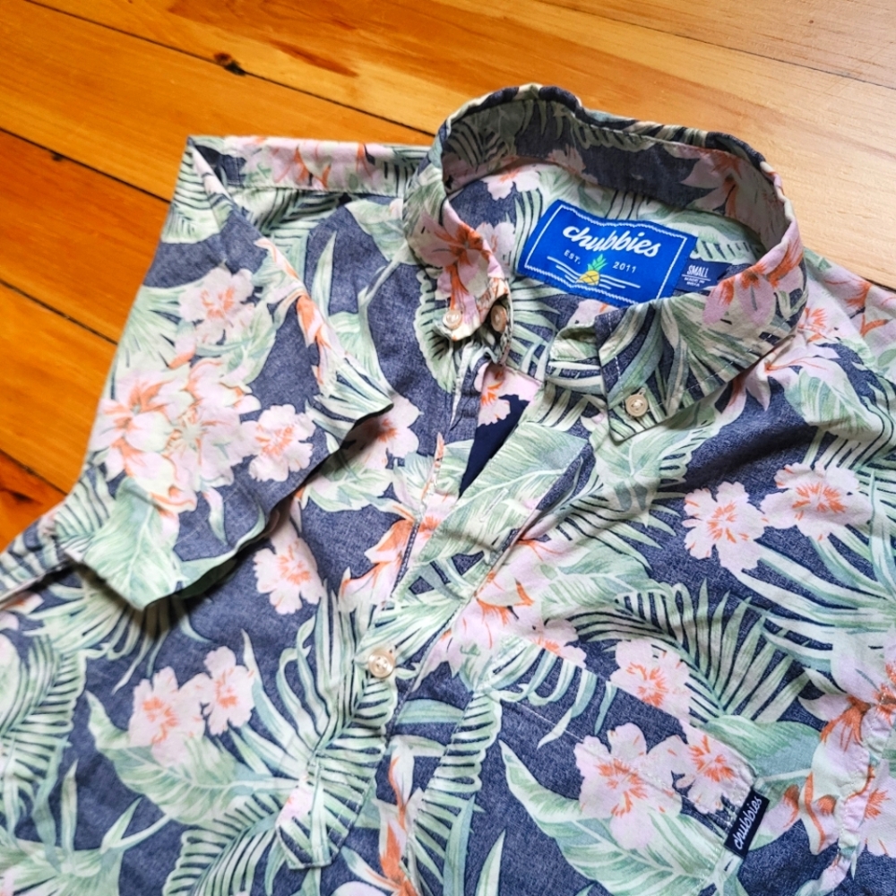 chubbies Navy Floral Button-Down Shirt with Green and Pink Accents